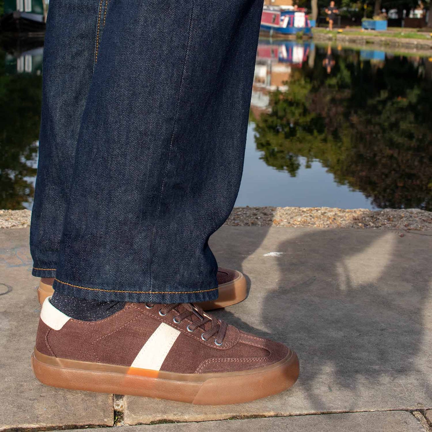 
                  
                    Veld Hemp Coffee/Ecru
                  
                