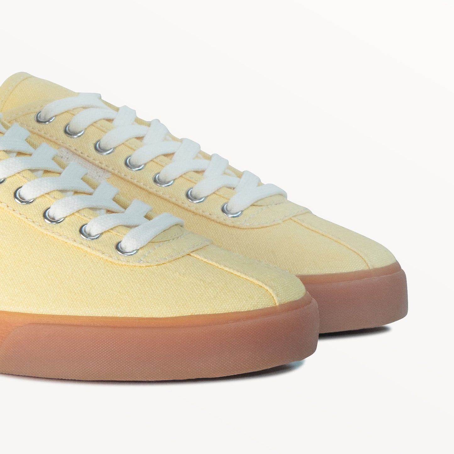 
                  
                    Looper Hemp Butter/Ecru
                  
                