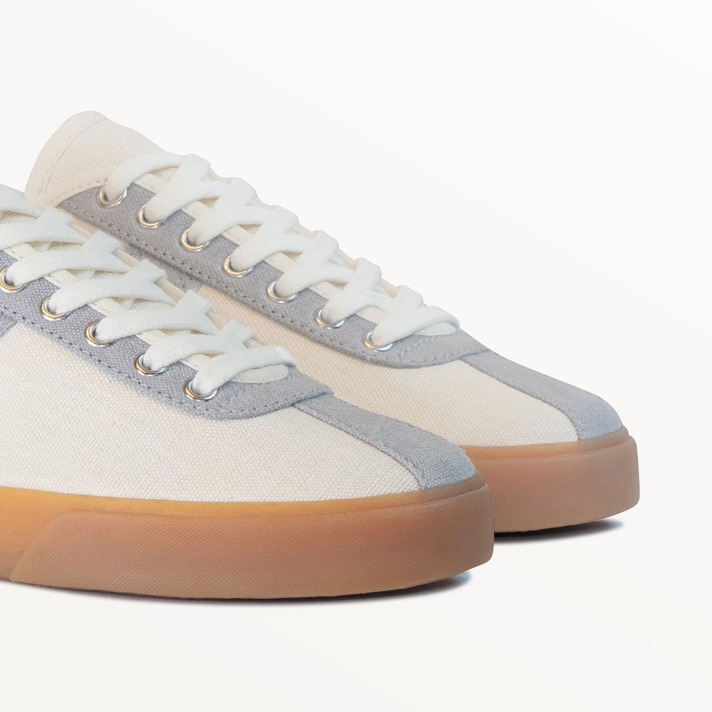 
                  
                    Looper Hemp Ecru/Grey
                  
                