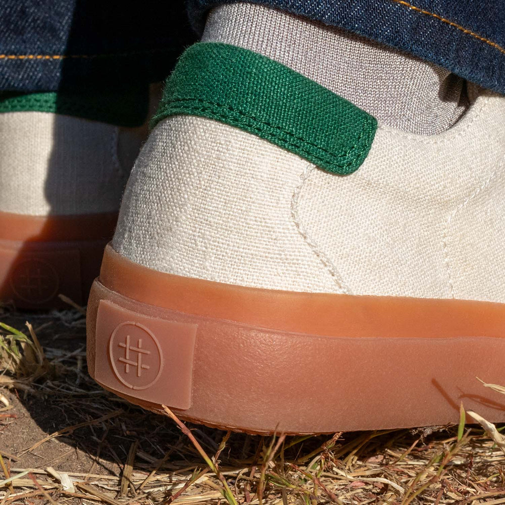 Close-up of the natural rubber sole