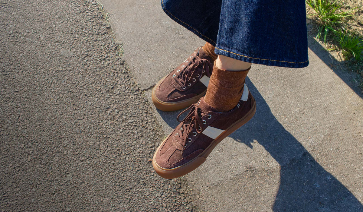 Veld Hemp sneakers in Coffee/Ecru