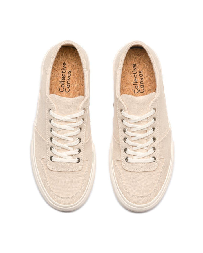Bal Natural sneakers, top view showing cork insoles and natural laces
